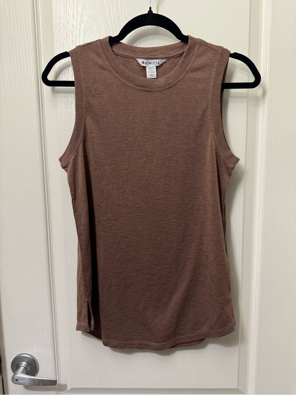 Athleta Tank Top in Warm Brown